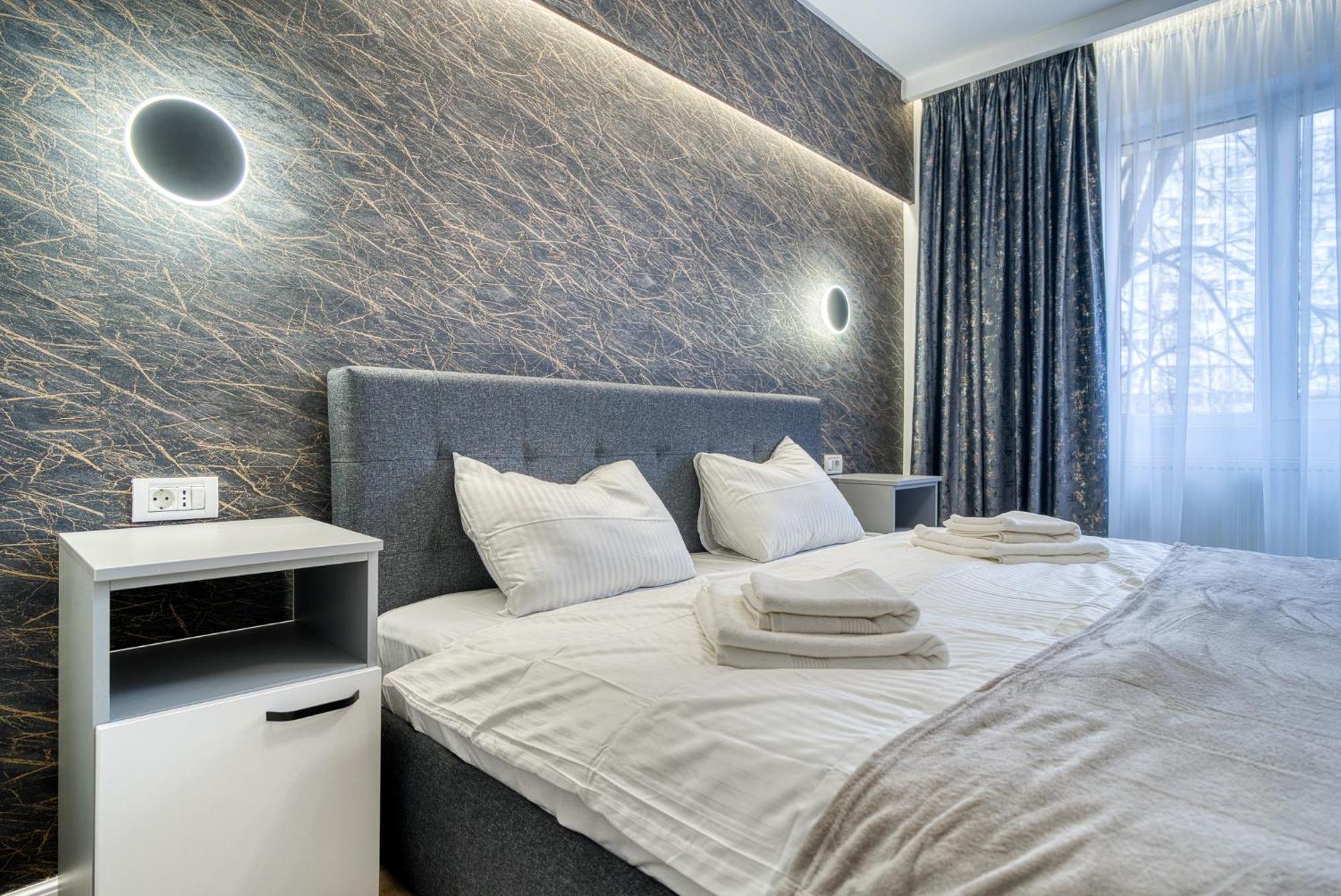 City Chic Retreat: Newly Renovated 1Br Apartment 布加勒斯特 外观 照片