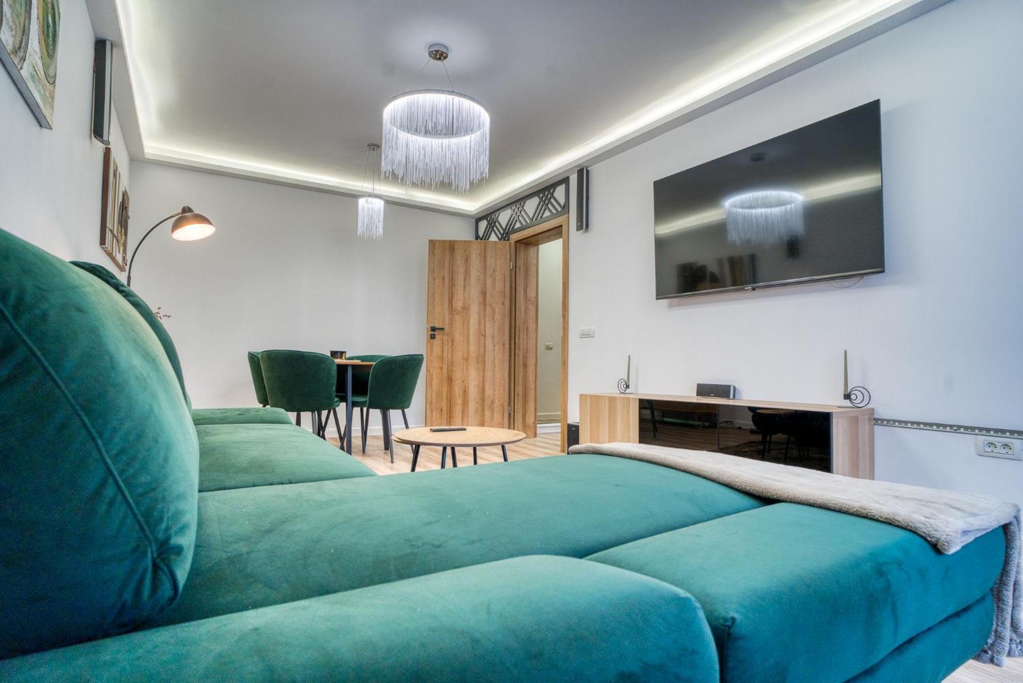 City Chic Retreat: Newly Renovated 1Br Apartment 布加勒斯特 外观 照片